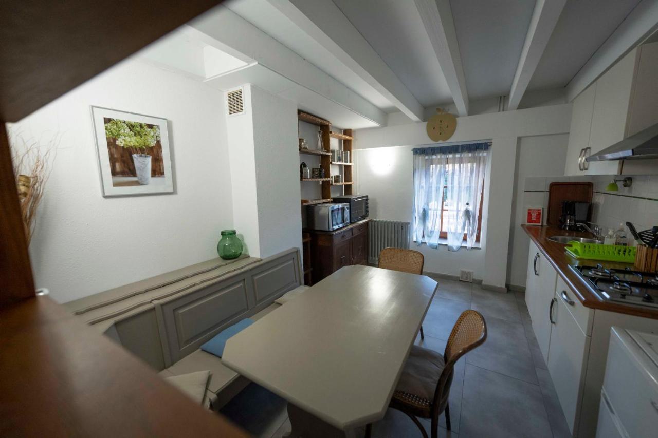 Maison D'Hote La Grange Aux Ayres Olloix Экстерьер фото