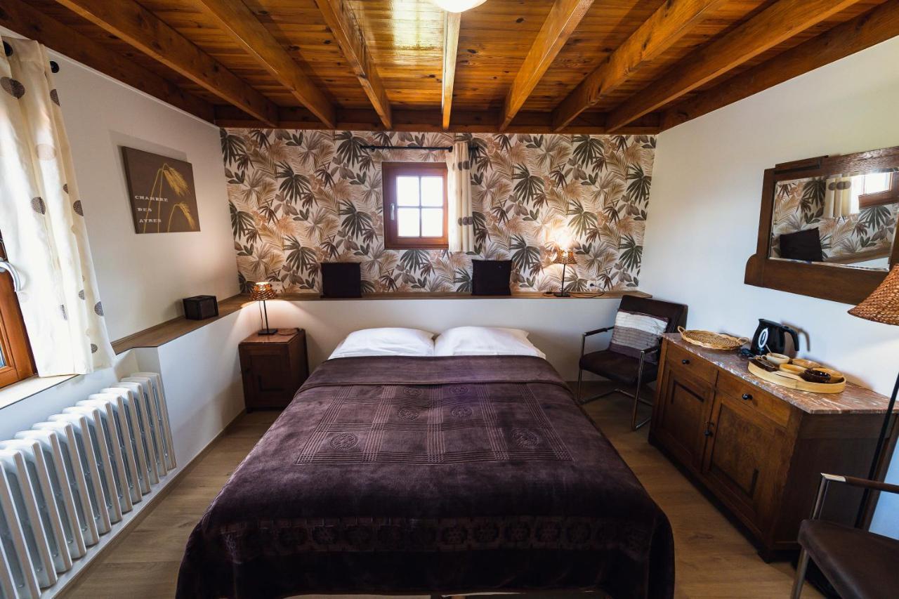 Maison D'Hote La Grange Aux Ayres Olloix Экстерьер фото