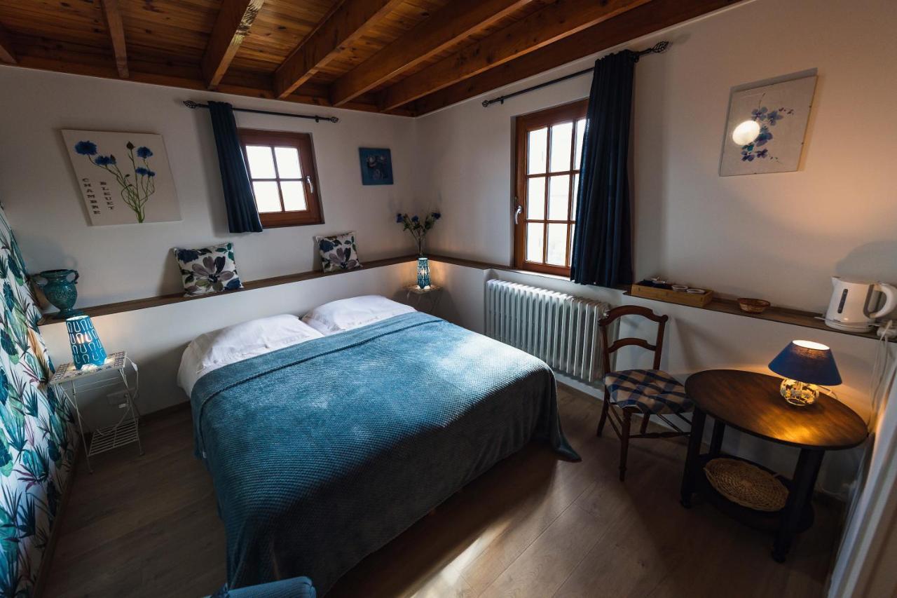 Maison D'Hote La Grange Aux Ayres Olloix Экстерьер фото